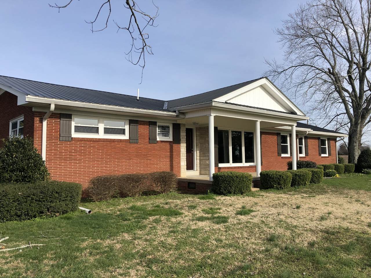 884 Prosser Rd - Photo 1