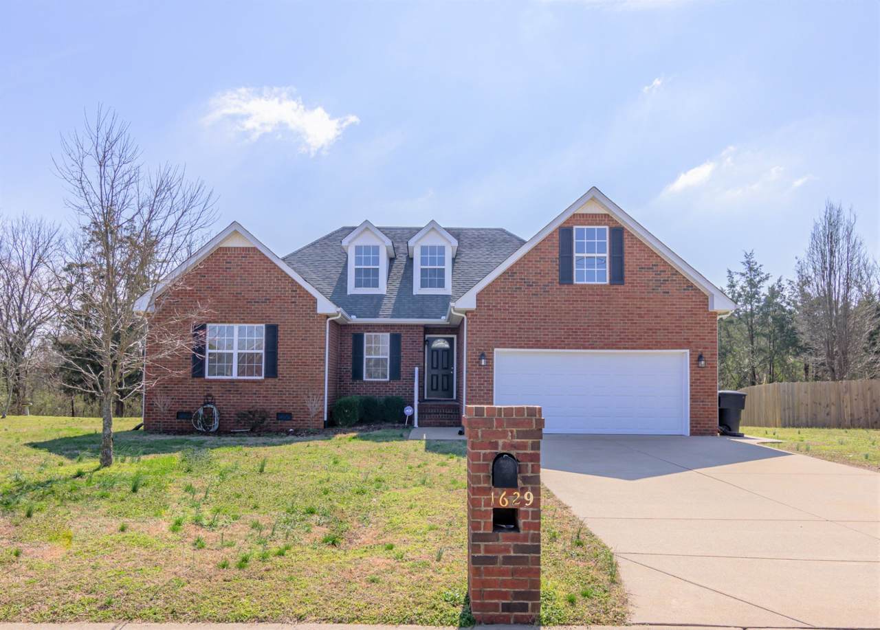 1629 Tradewinds Trl - Photo 1