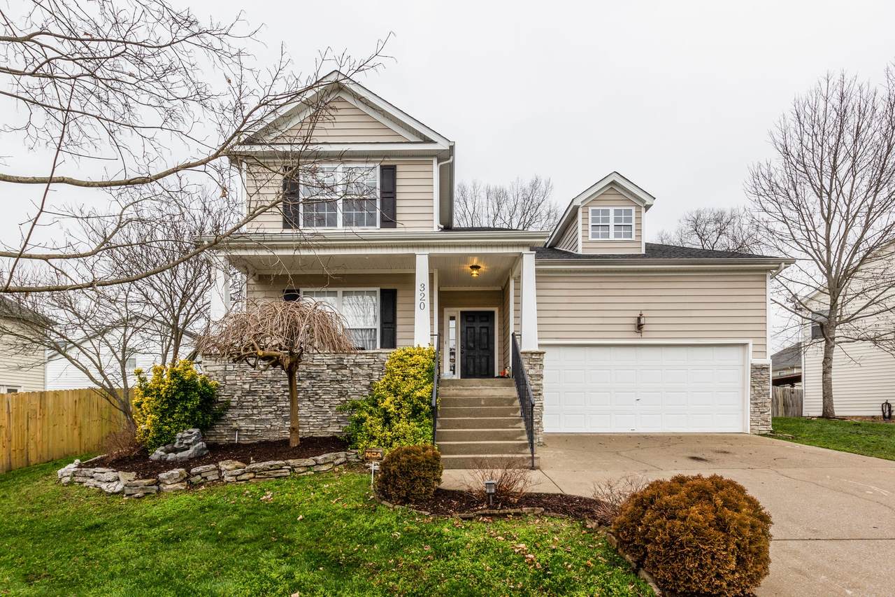 320 Deep Woods Cir - Photo 1