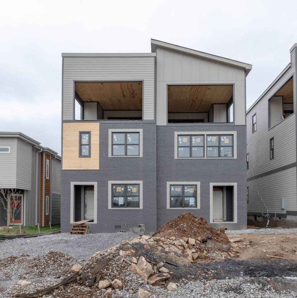1719A 3rd Ave - Photo 1