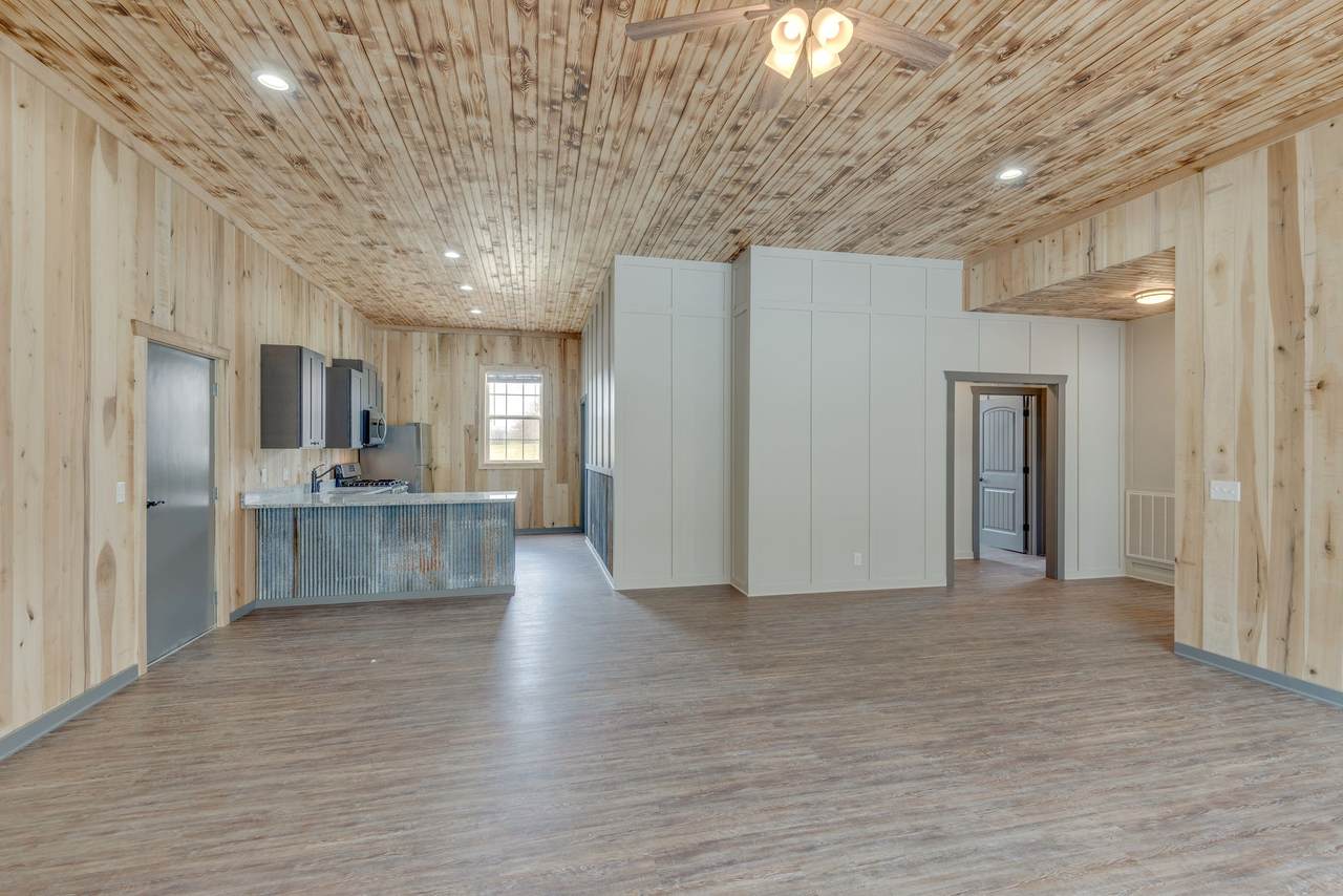 437 Pruett Rd - Photo 1