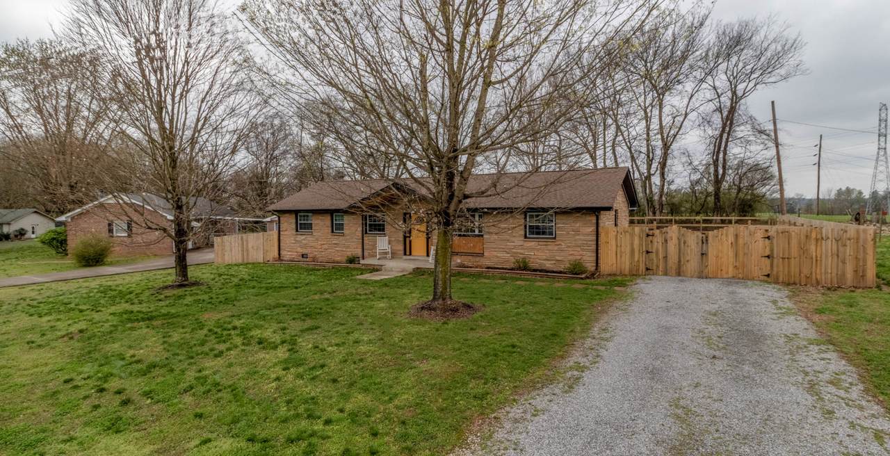 1882 Patricia Dr - Photo 1