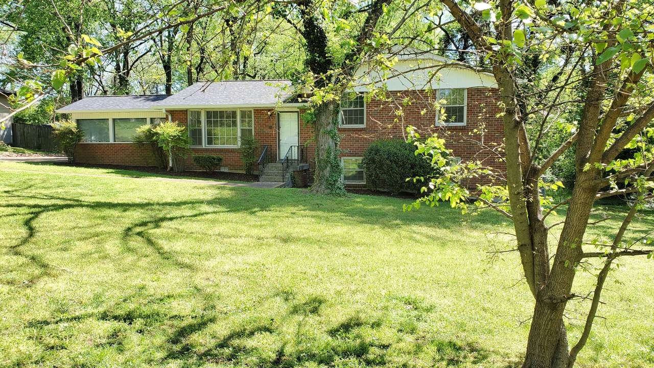 4600 Saunders Ave - Photo 1
