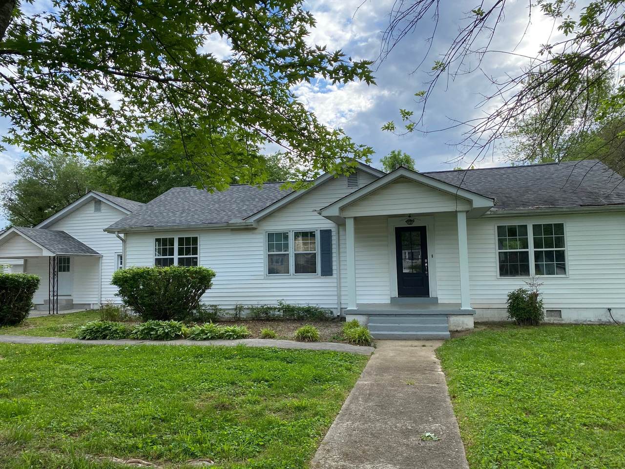 125 Anderson Dr - Photo 1