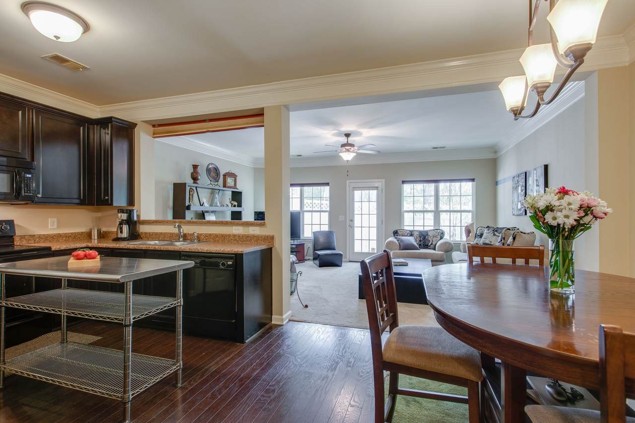 3714 Shane Point Pl - Photo 1 3714 Shane Point Pl - Photo 1