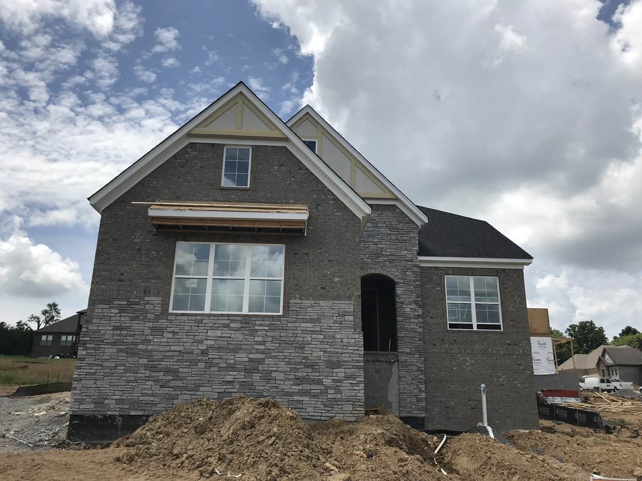 404 Herring Trl - Photo 1