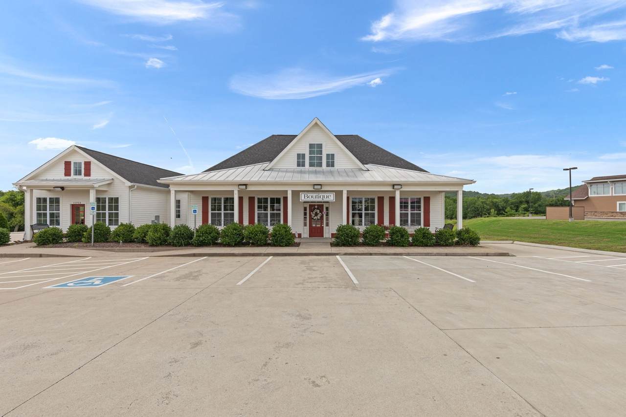 1265 Rock Springs Rd - Photo 1