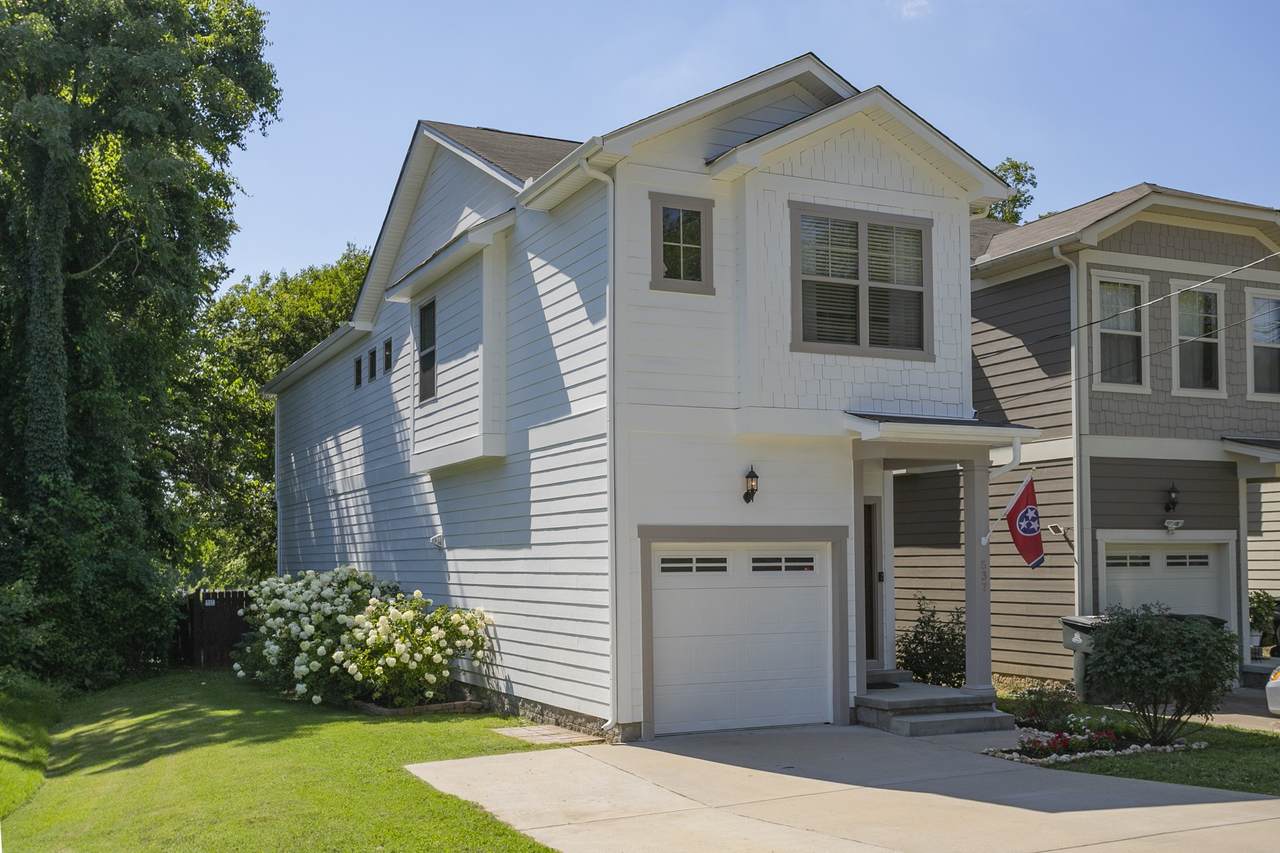 537 Eastboro Dr - Photo 1