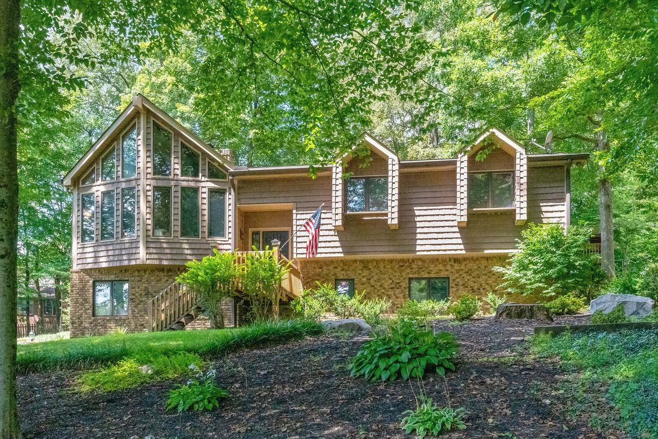 606 Fairway Trl - Photo 1