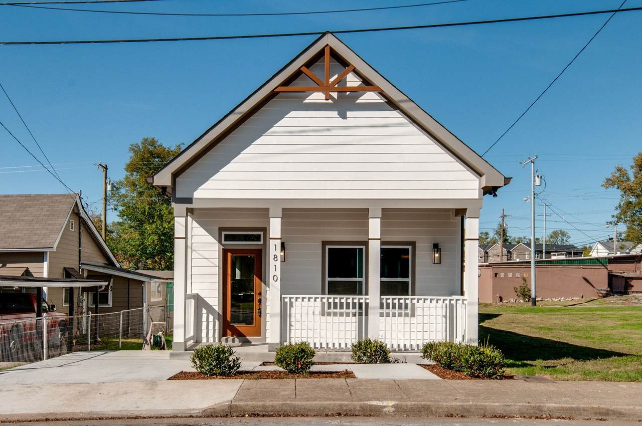1810 Knowles St - Photo 1