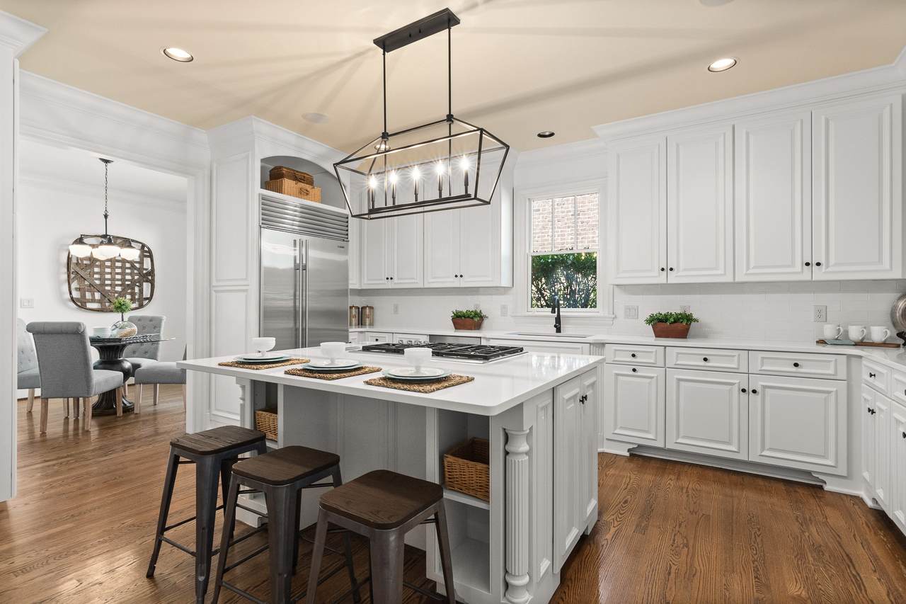 1731 Glen Echo Rd - Photo 1