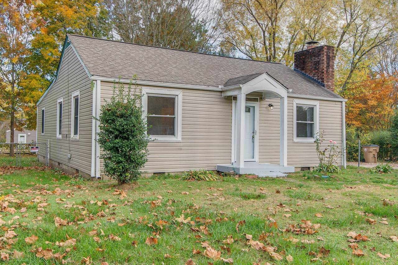 109 Gibson Dr - Photo 1