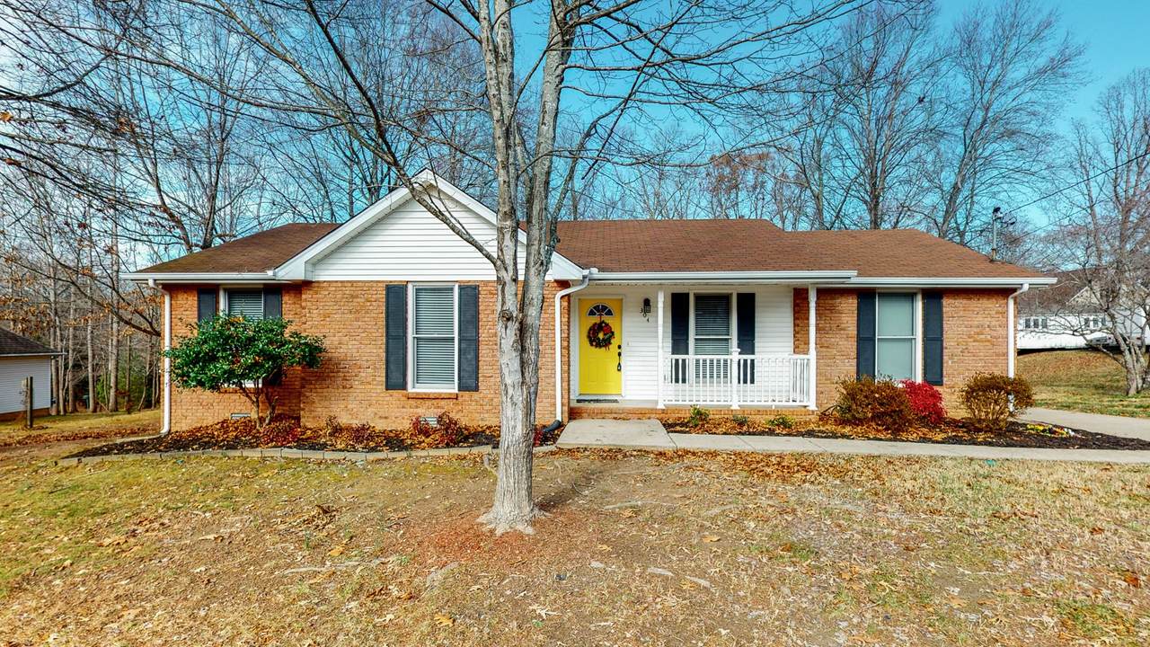 304 Brady Dr - Photo 1