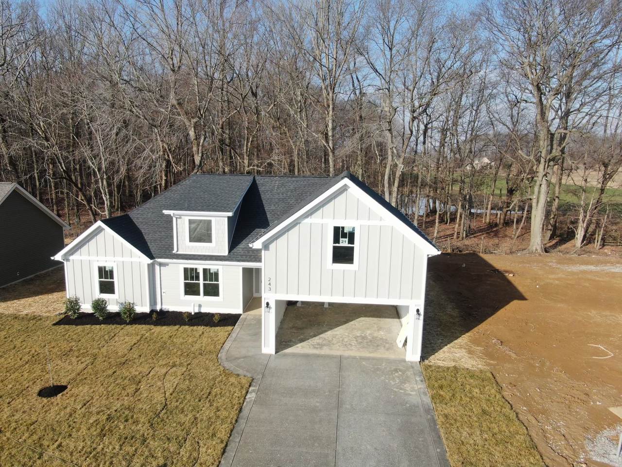 243 Fieldstone Ln - Photo 1