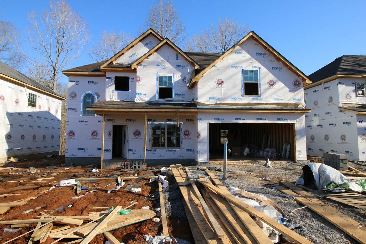 154 Chalet Hills - Photo 1