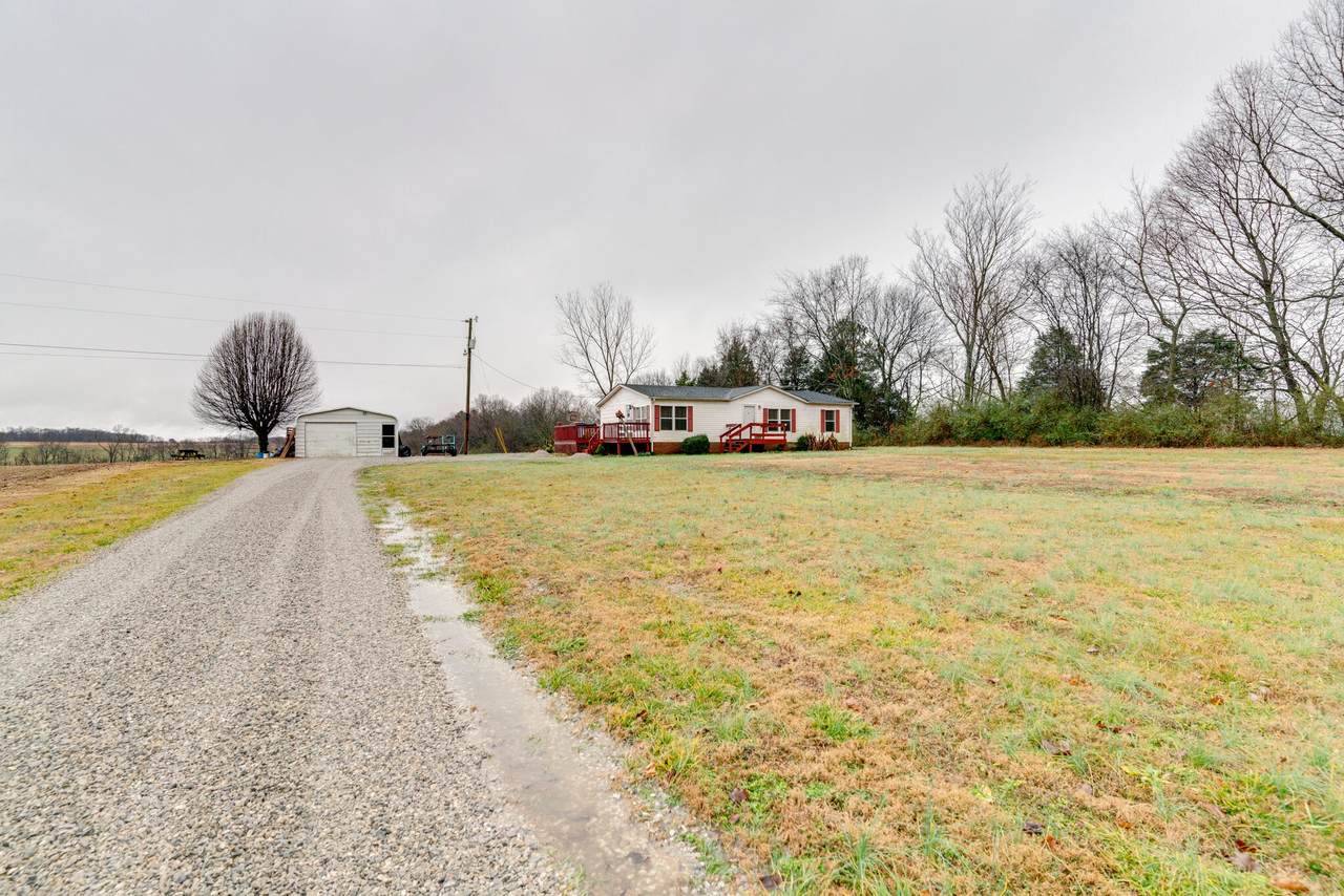 4247 Fykes Grove Rd - Photo 1