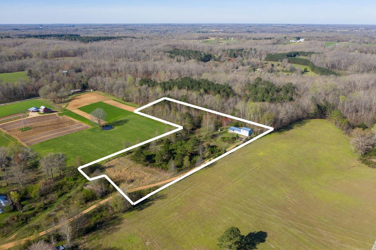 3676 Buffalo Rd - Photo 1