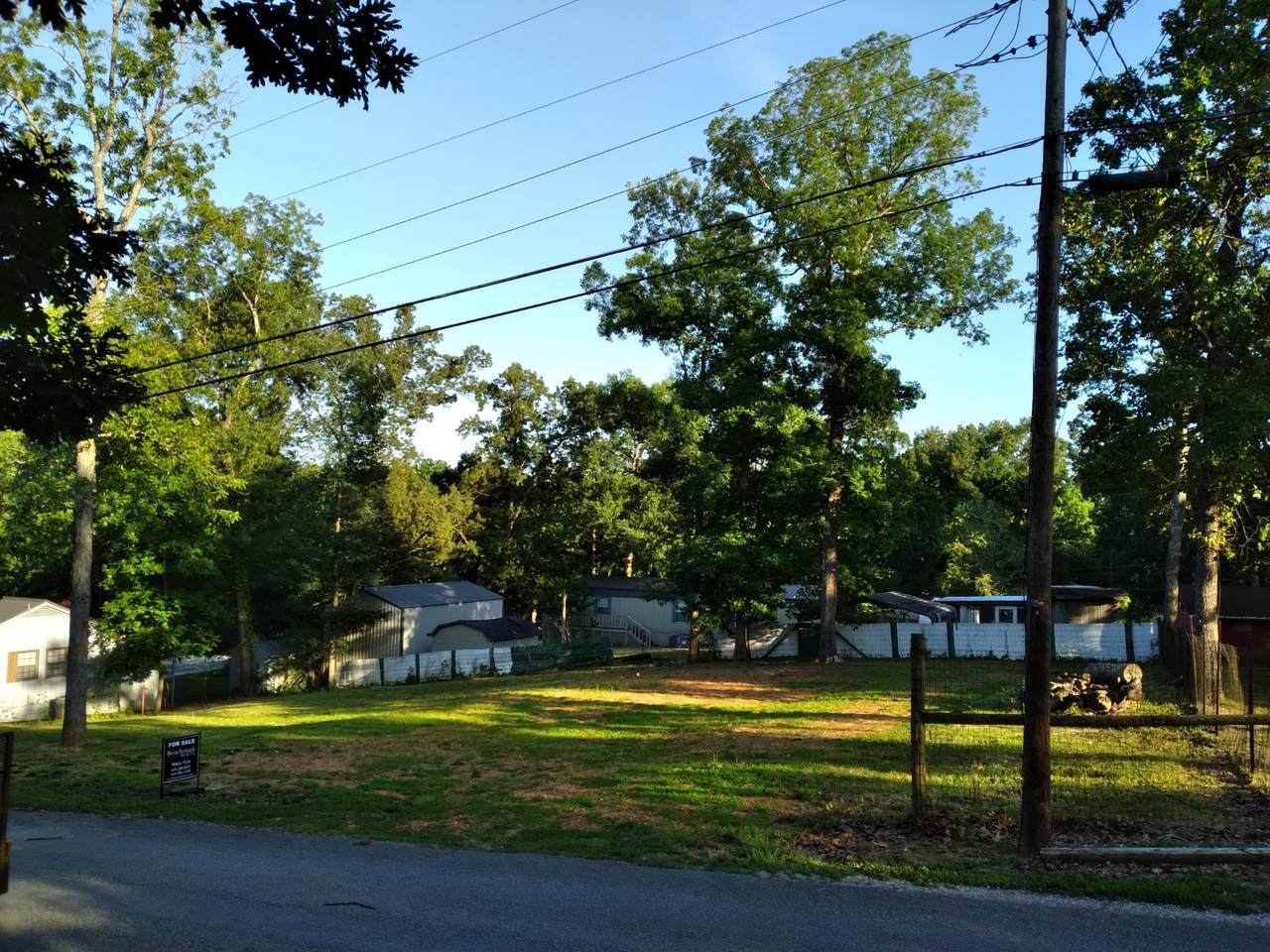 168 Obion Ln - Photo 1