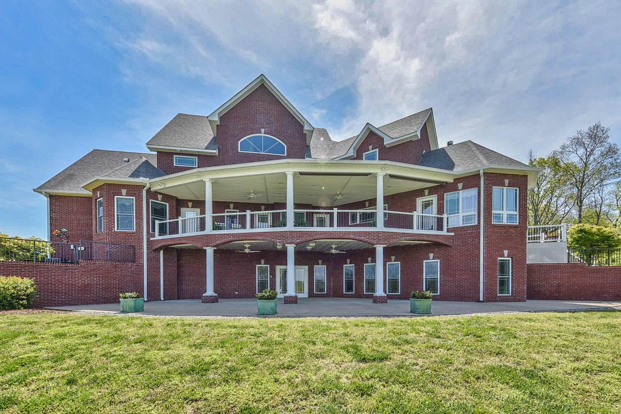 2682 Maple Grove Rd - Photo 1
