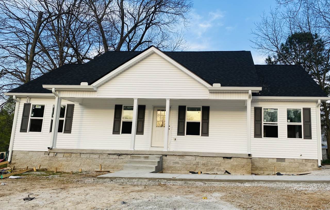 107 Tucker St - Photo 1