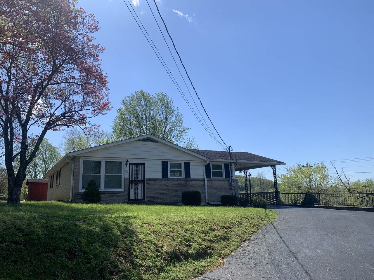 106 Walnut Dr - Photo 1