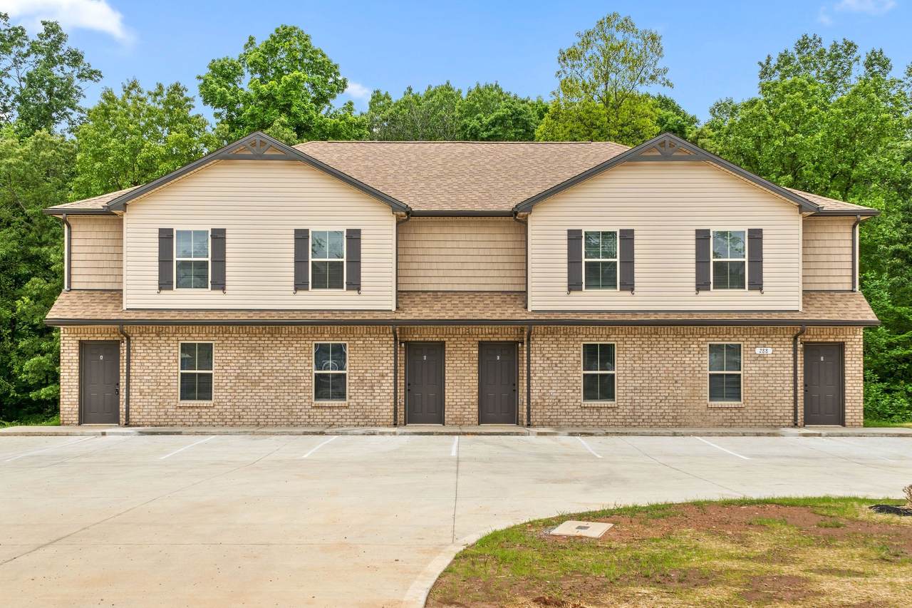 288 Smithson Lane - Photo 1