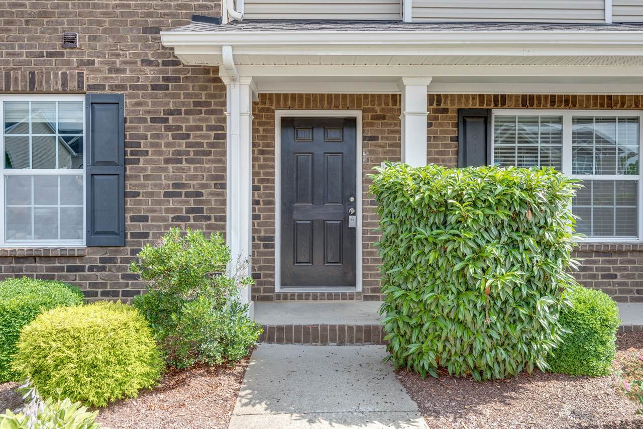 3015 Dena Ln - Photo 1