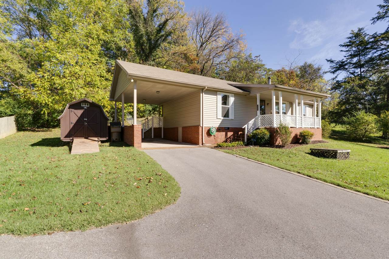 4808 Lynn Dr - Photo 1