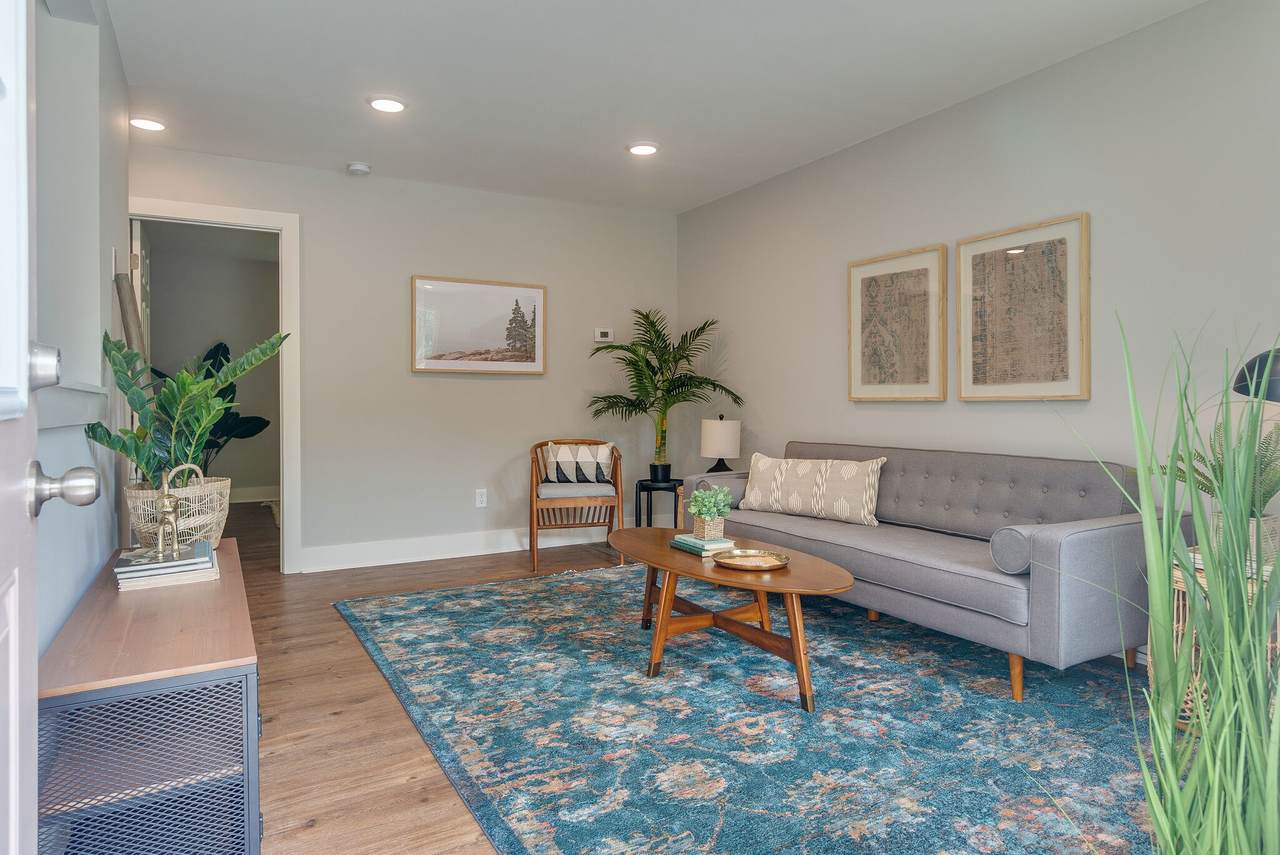 500 Lutie Ct - Photo 1