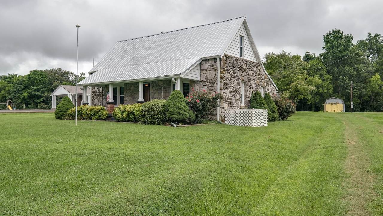 46 Mcdougal Rd - Photo 1