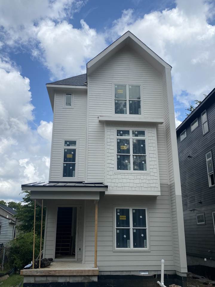 2514 Booker St - Photo 1