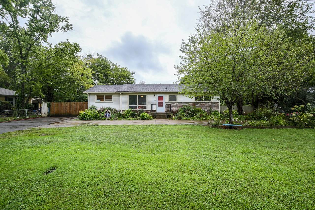 1814 Cypress Dr - Photo 1