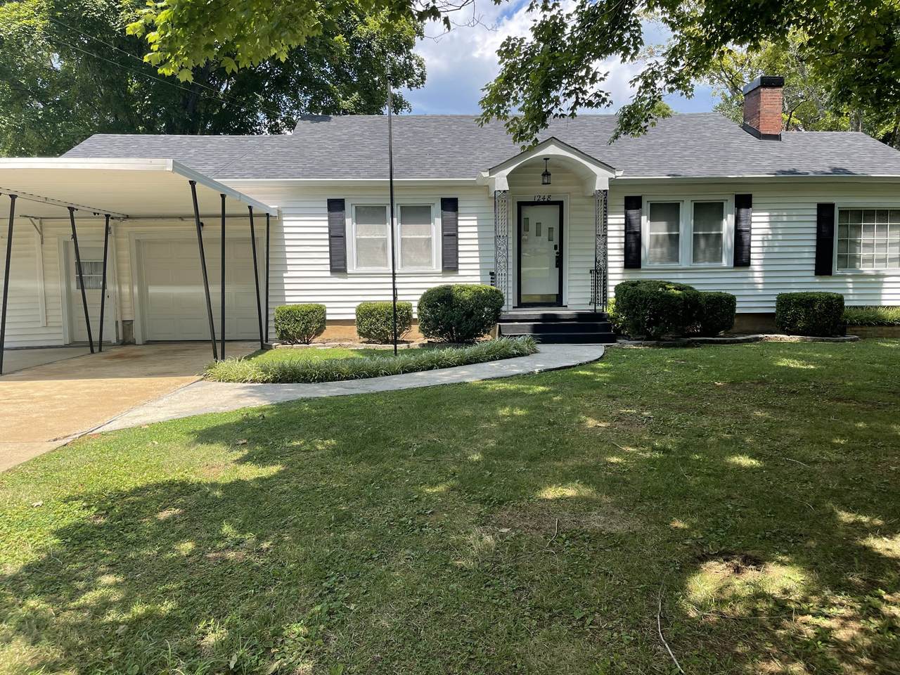 1248 Hampshire Pike - Photo 1