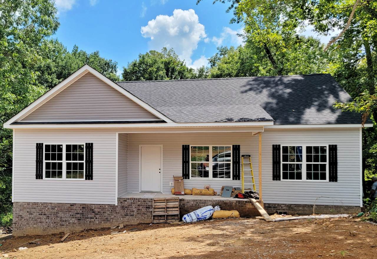 516 Lewis Ln - Photo 1