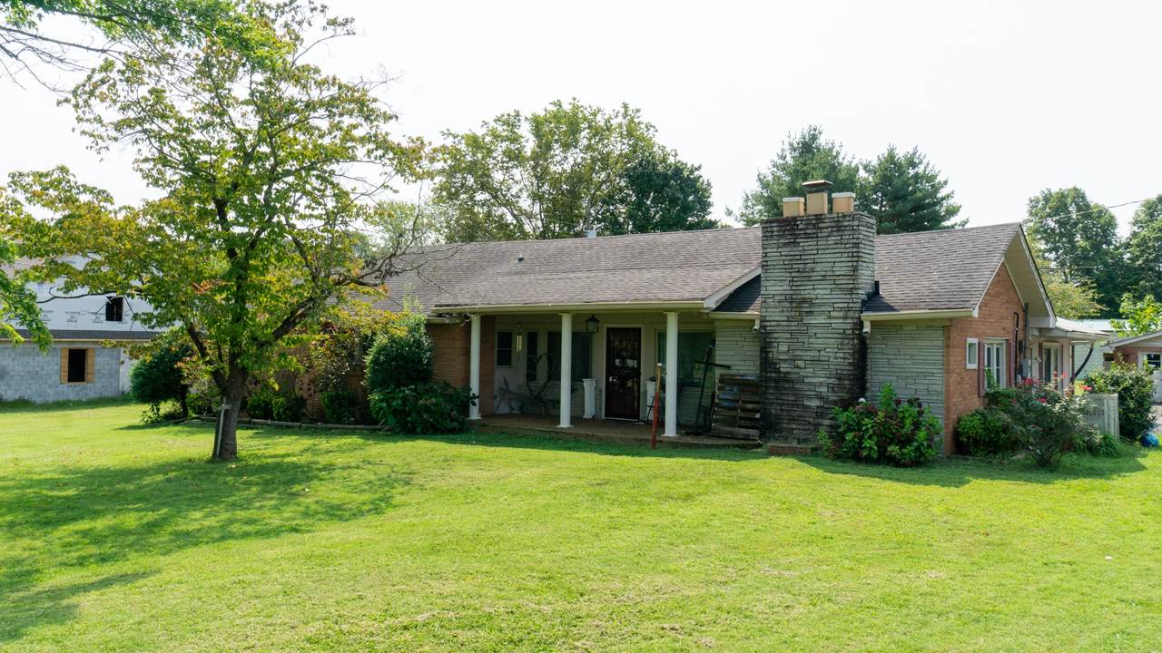 6116 Austin Peay Hwy - Photo 1