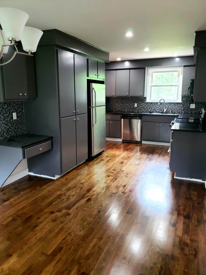 258 Woodlands Dr - Photo 1