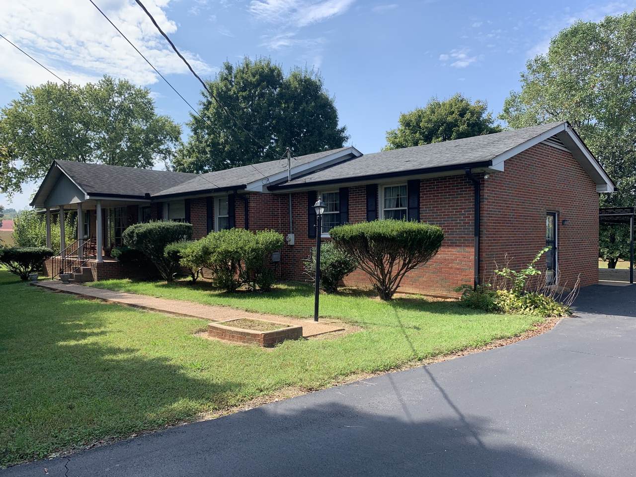 1400 Old Hunters Point Pike - Photo 1