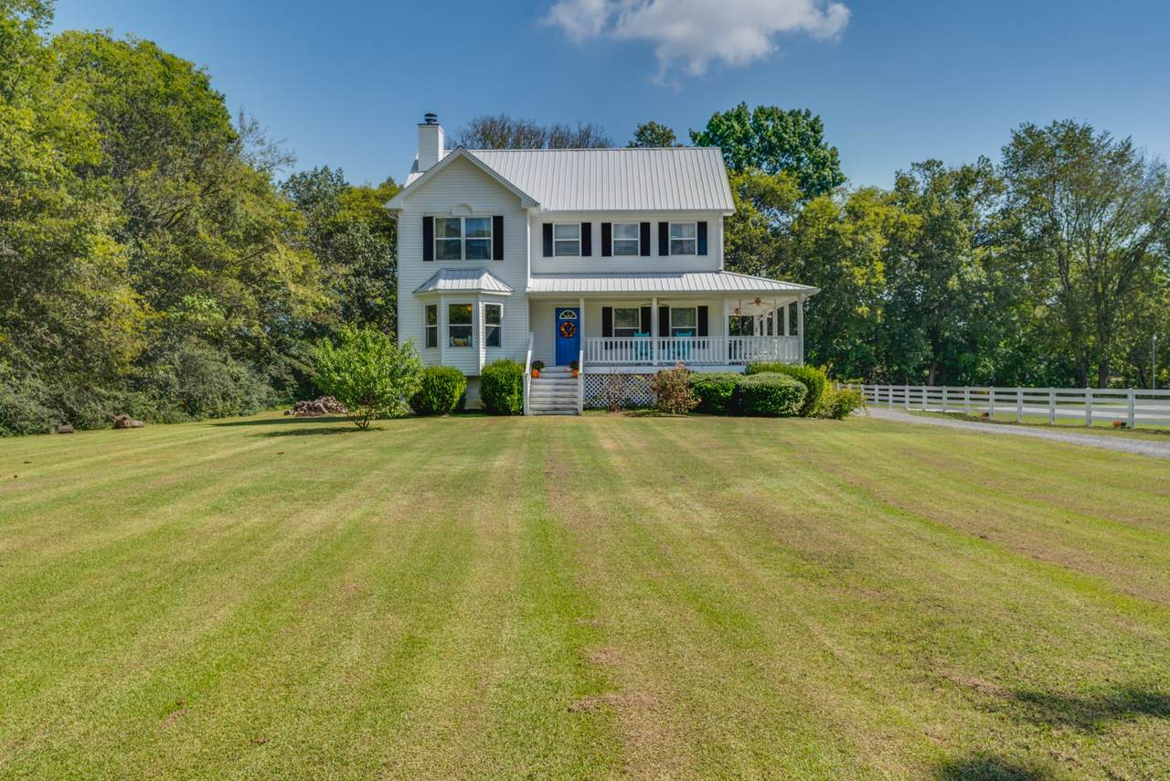 908 New Shackle Island Rd - Photo 1