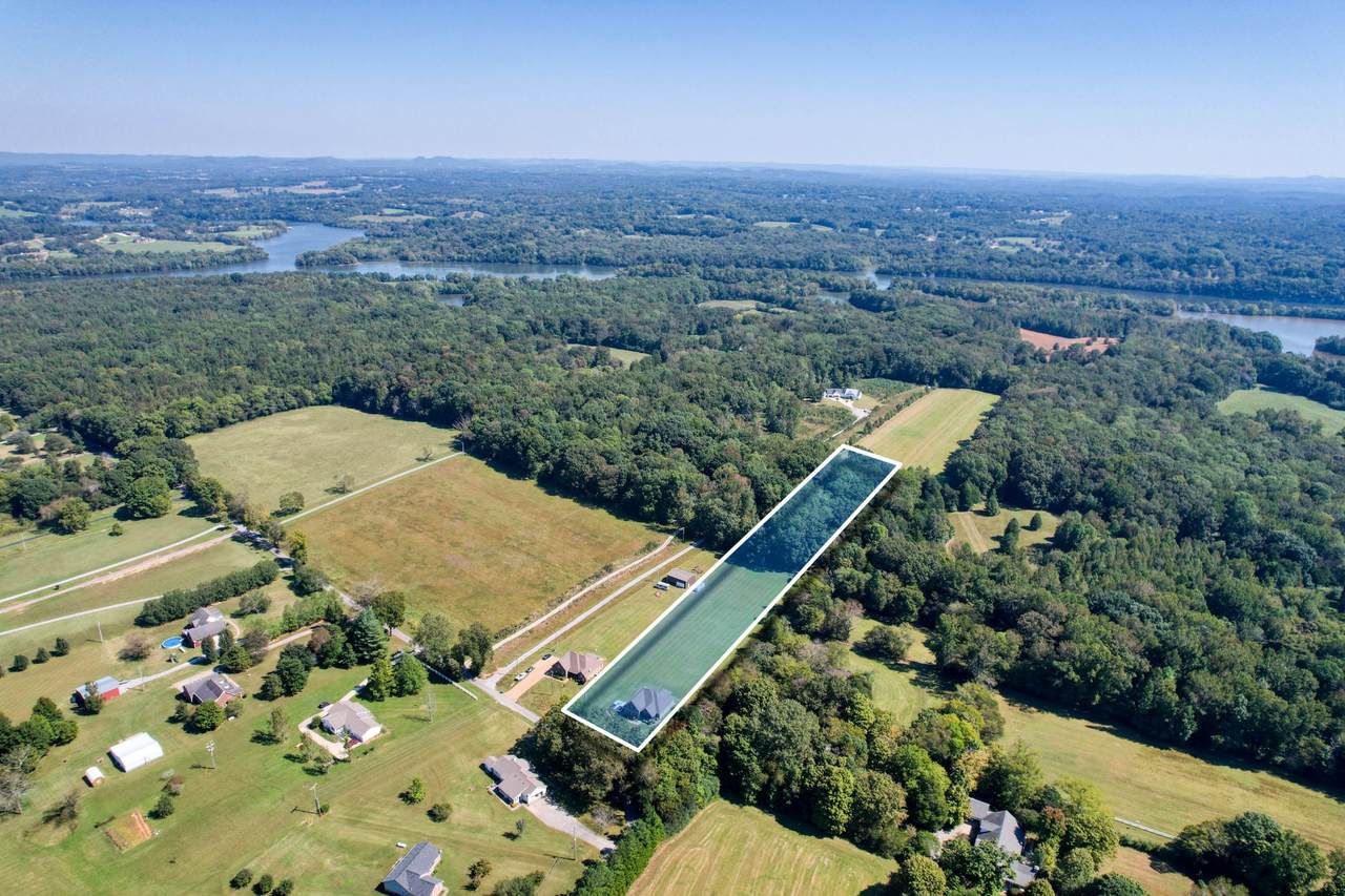 7969 Cairo Bend Rd - Photo 1