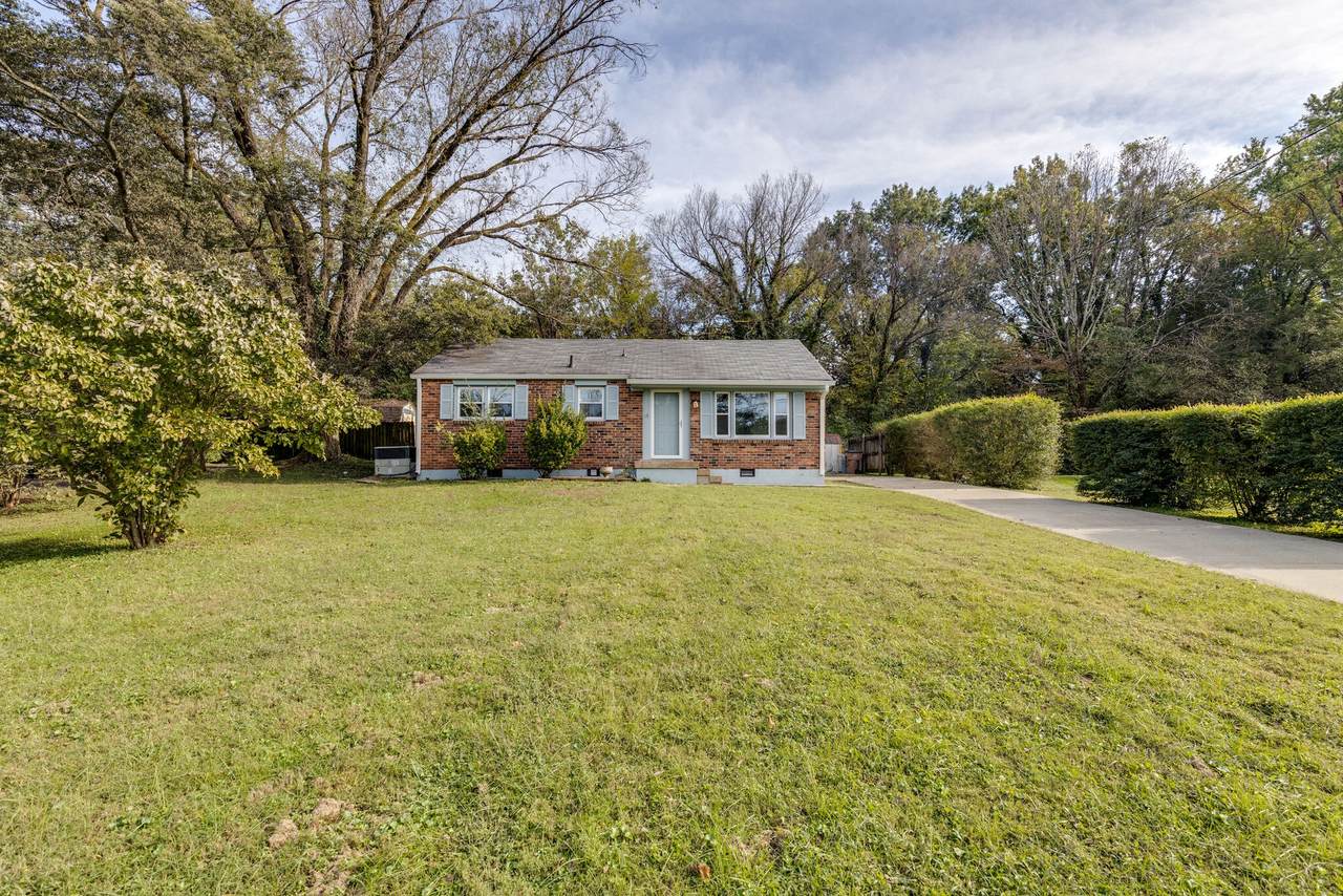 307 Finley Dr - Photo 1