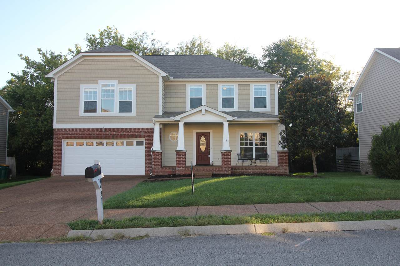 1431 Bern Dr - Photo 1
