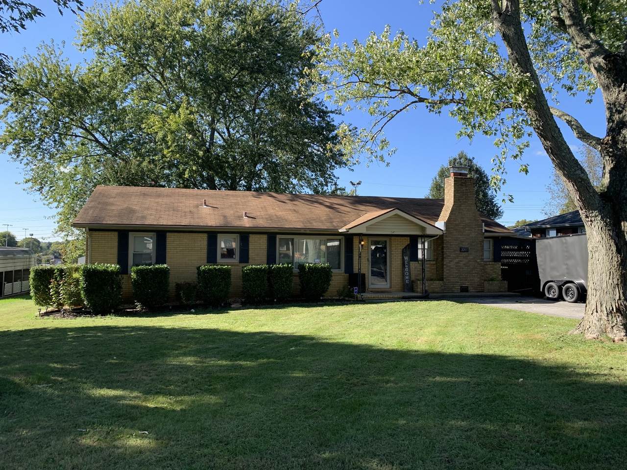 3207 Greenwood Dr - Photo 1