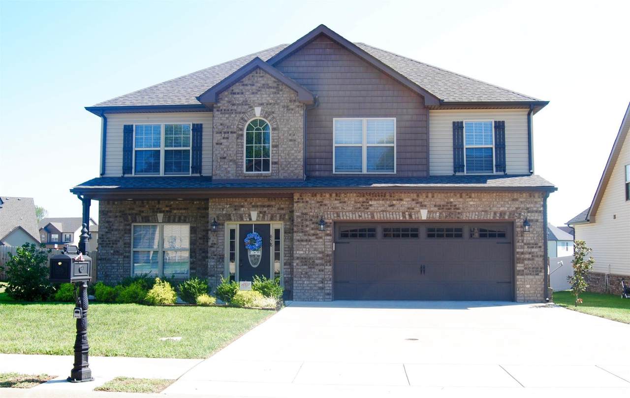 658 Sturdivant Dr - Photo 1