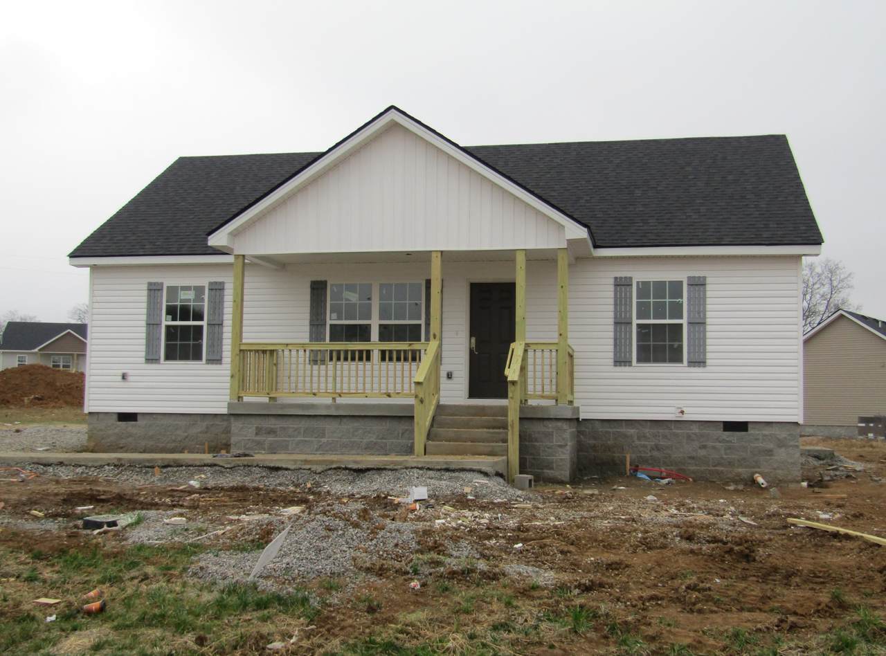 727 Ella Court - Photo 1
