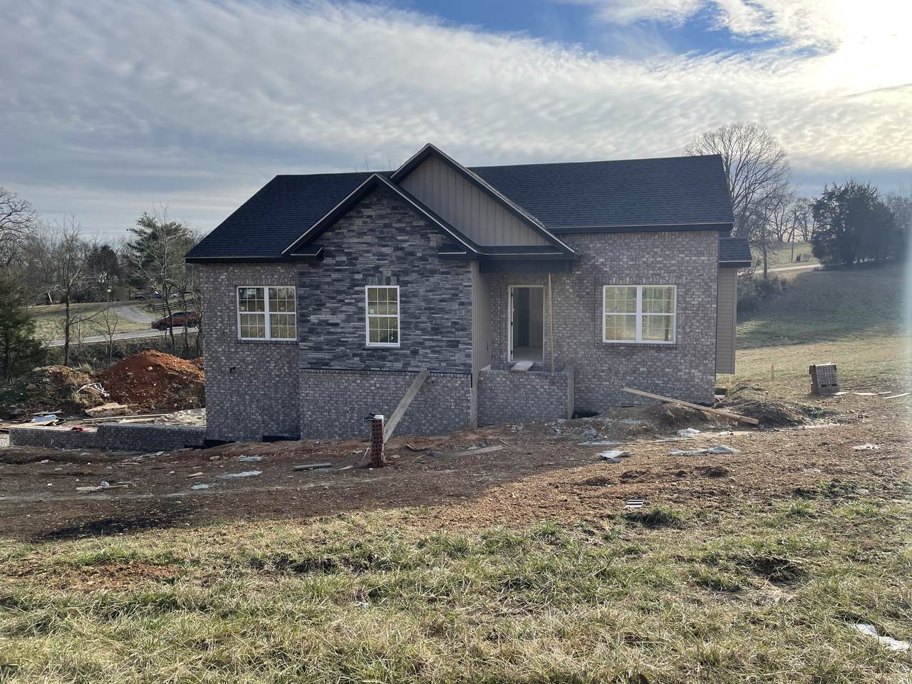 180 Alonzo Place - Photo 1