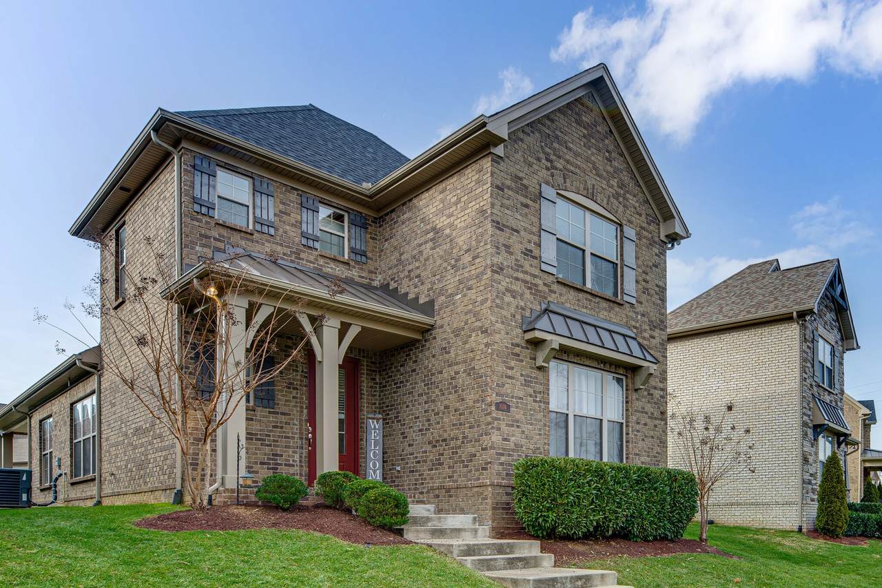 1074 Lt Gibson Cir - Photo 1