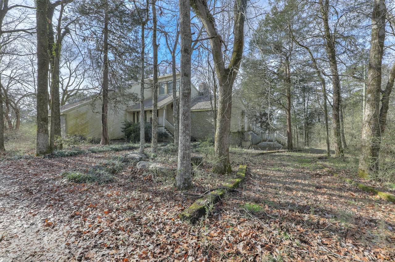17 Sawyer Rd - Photo 1