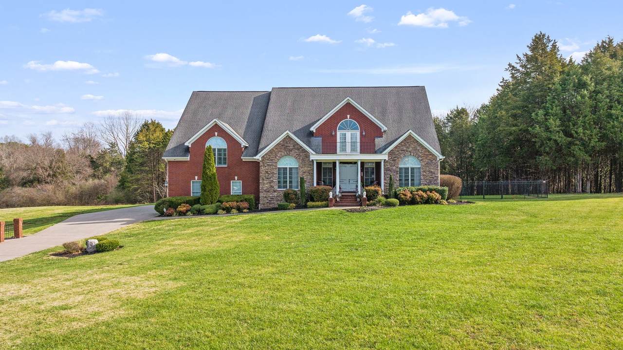 3922 Lakebrook Dr - Photo 1