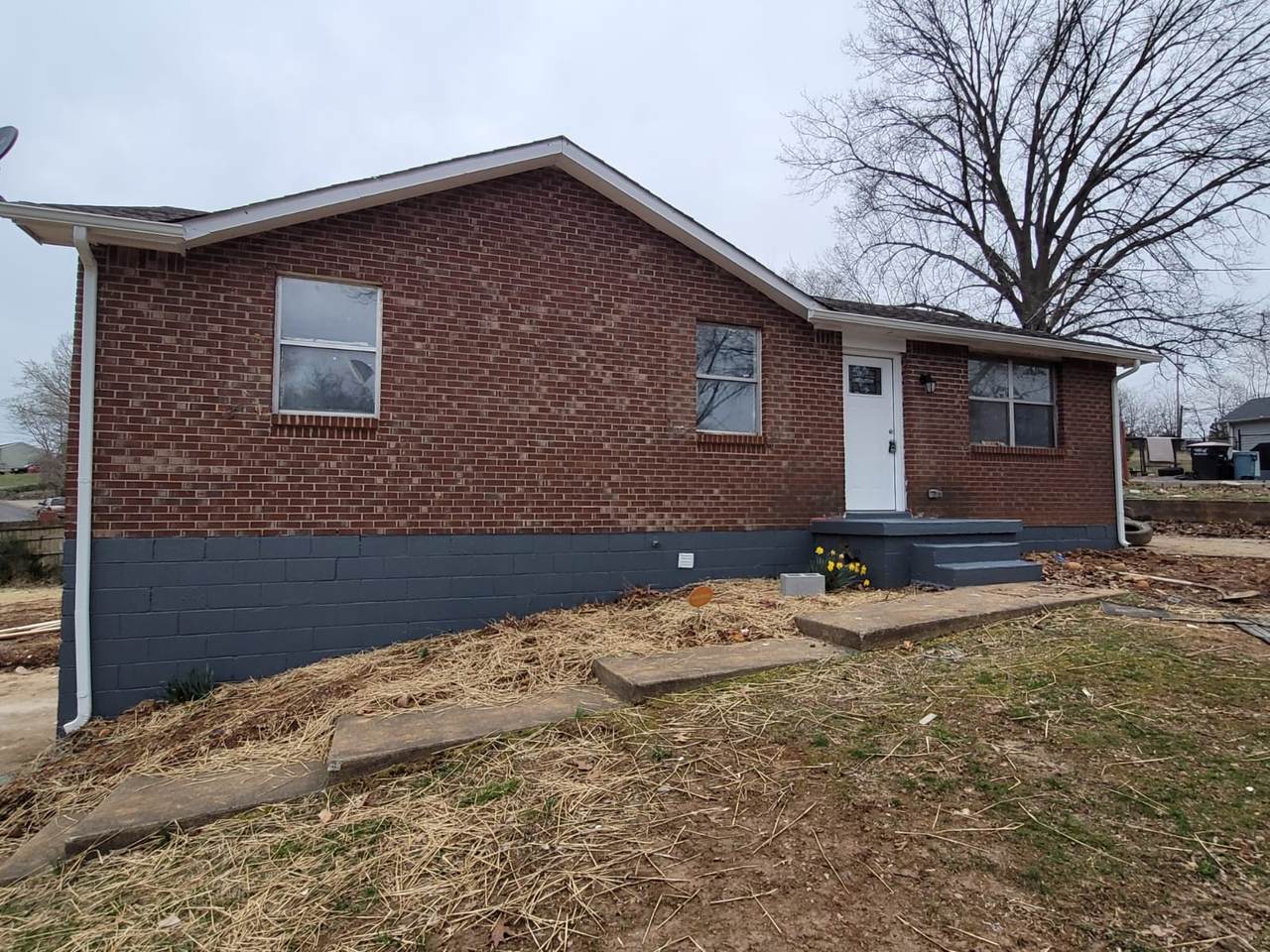 1579 Boxcroft Rd - Photo 1
