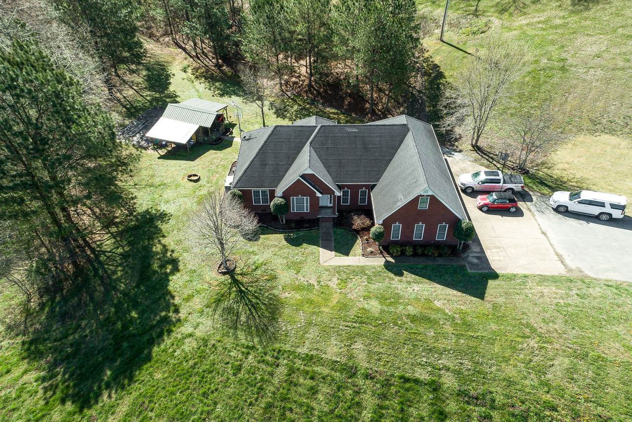 1605 Old Highway 13 - Photo 1